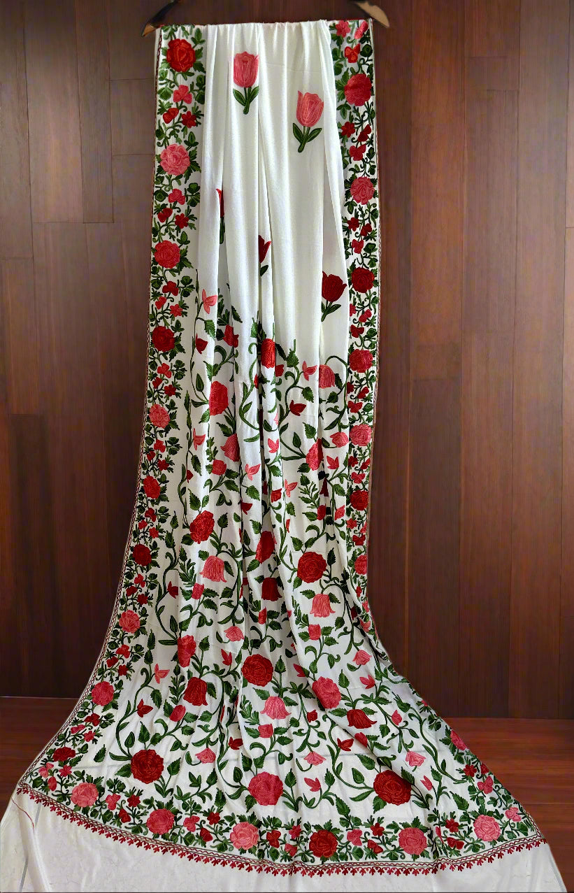 Posh Pearl White Crepe Georgette Saree with Kashmiri Aari Embroidery