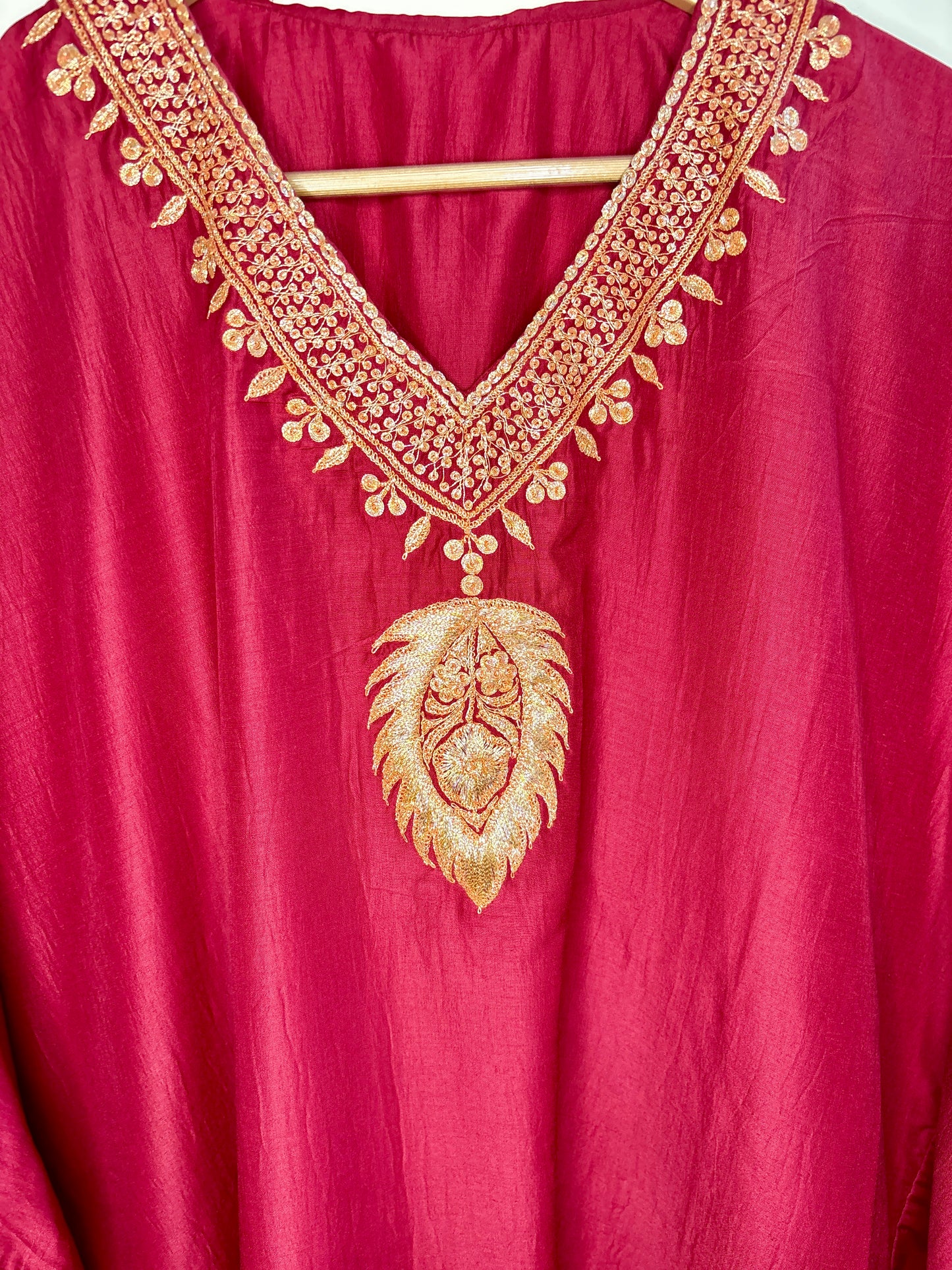 Mahira Royal Maroon Tilla kaftan