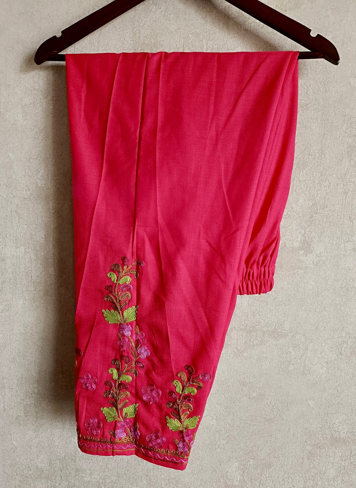 Bahar Pink Aari Embroidered Co-Ord Set – Summer Edition