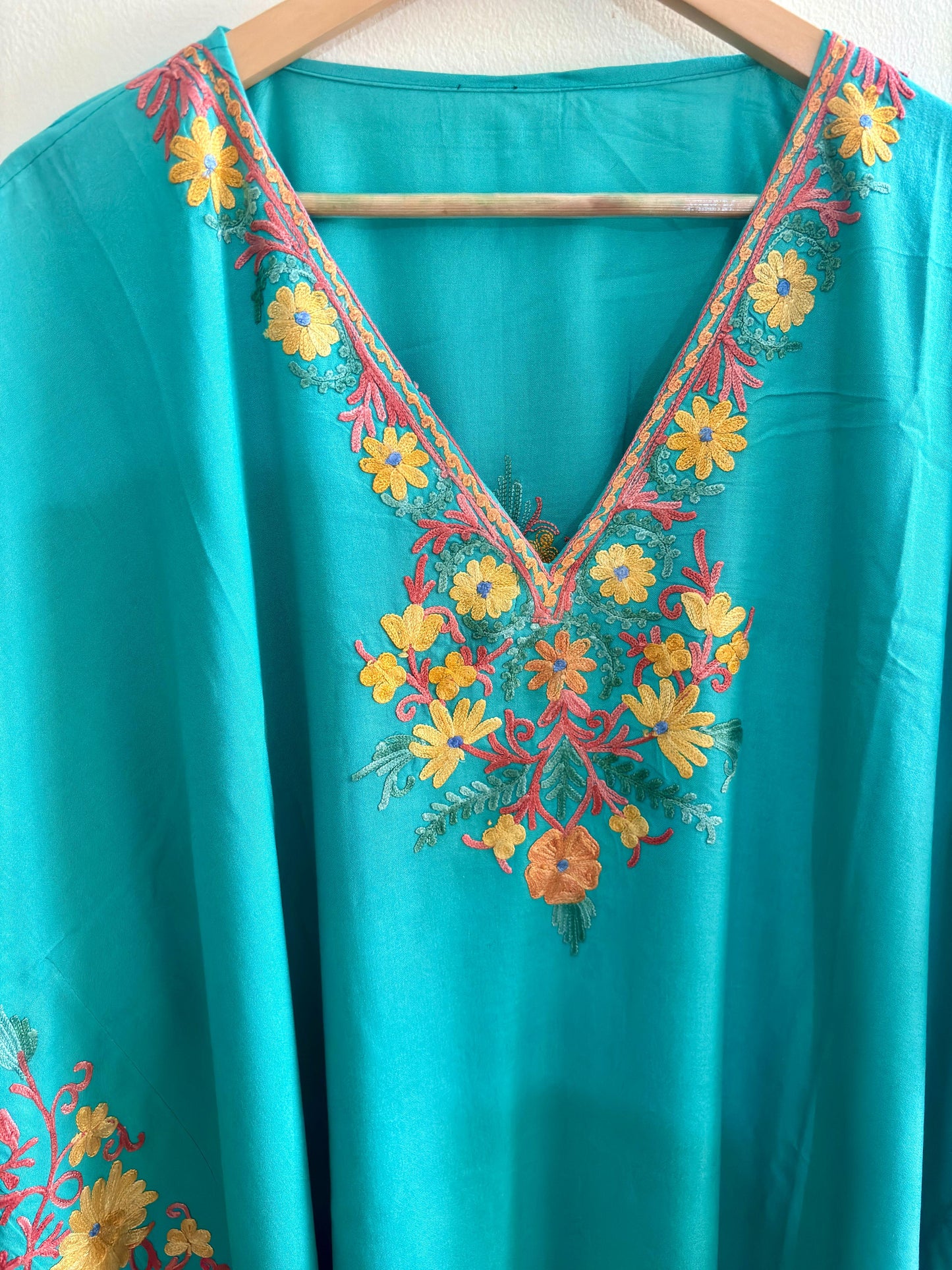 Heer Ferozi Long Aari Work Kaftan Set