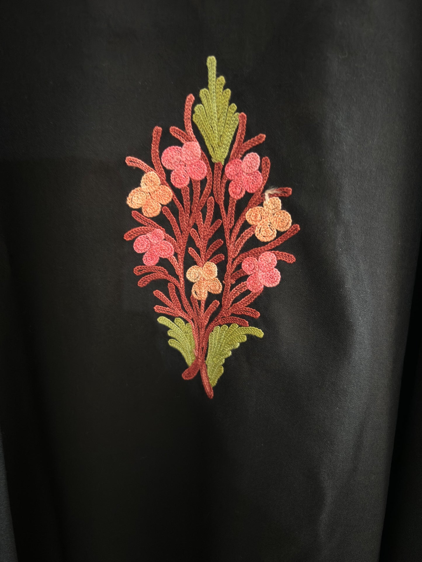 Heer Black Long Aari Work Kaftan Set