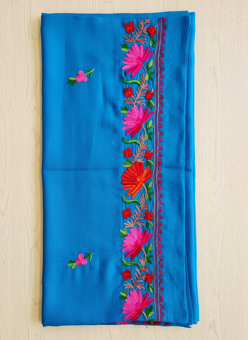 Waadi Teal Aari Work Stole