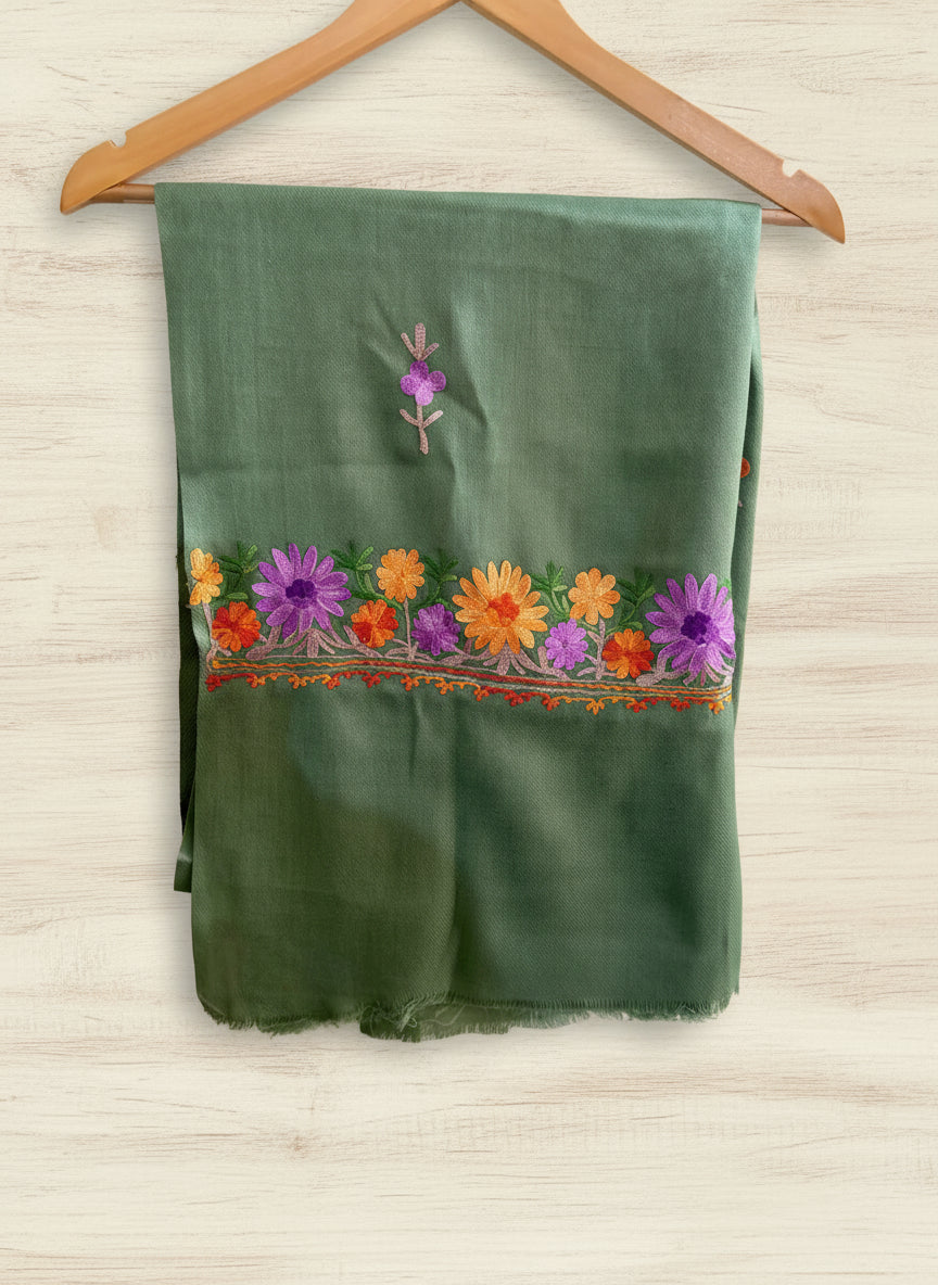 Waadi Greenish Aari Work Stole