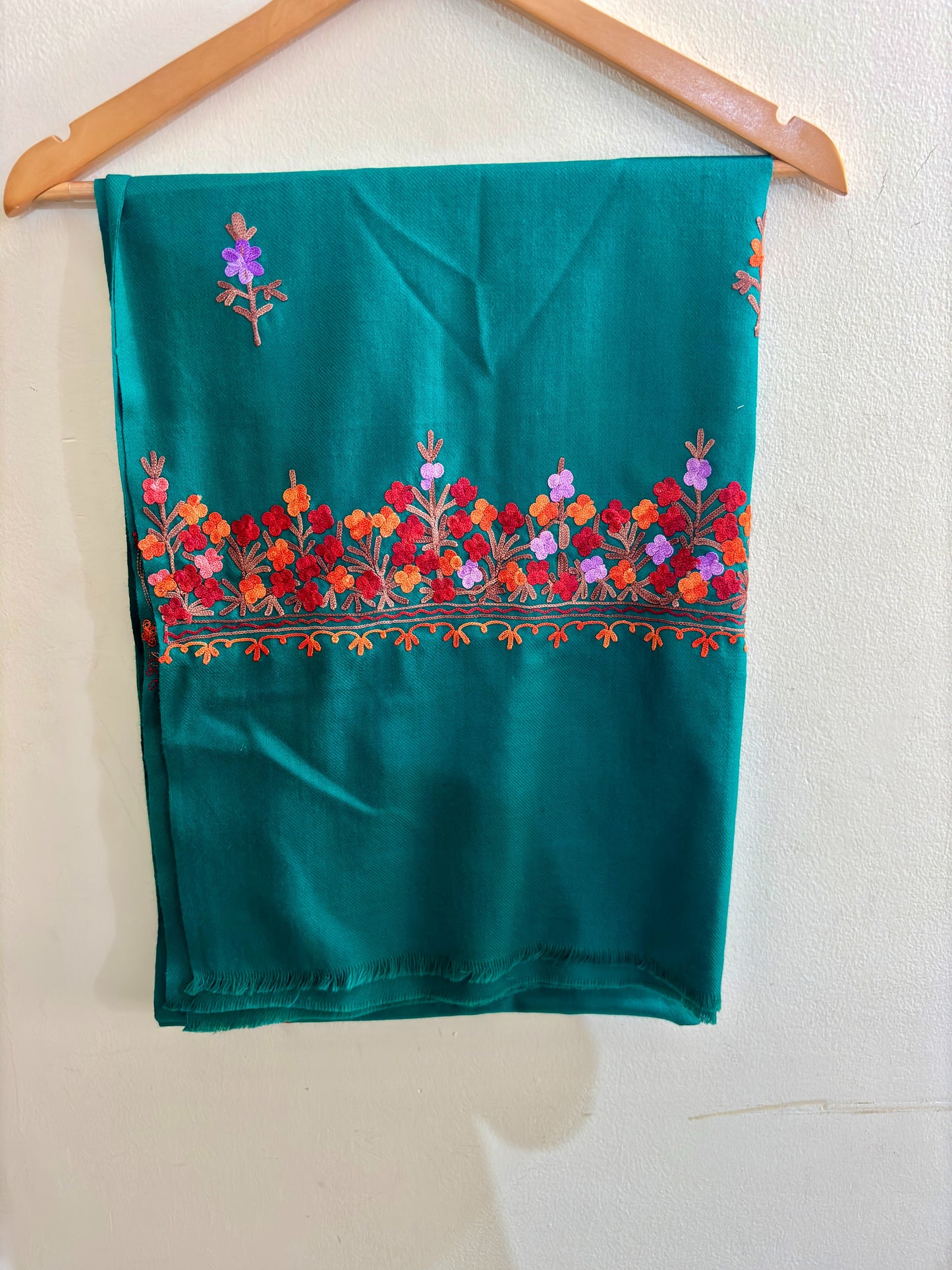 Waadi Teal Aari Work Stole