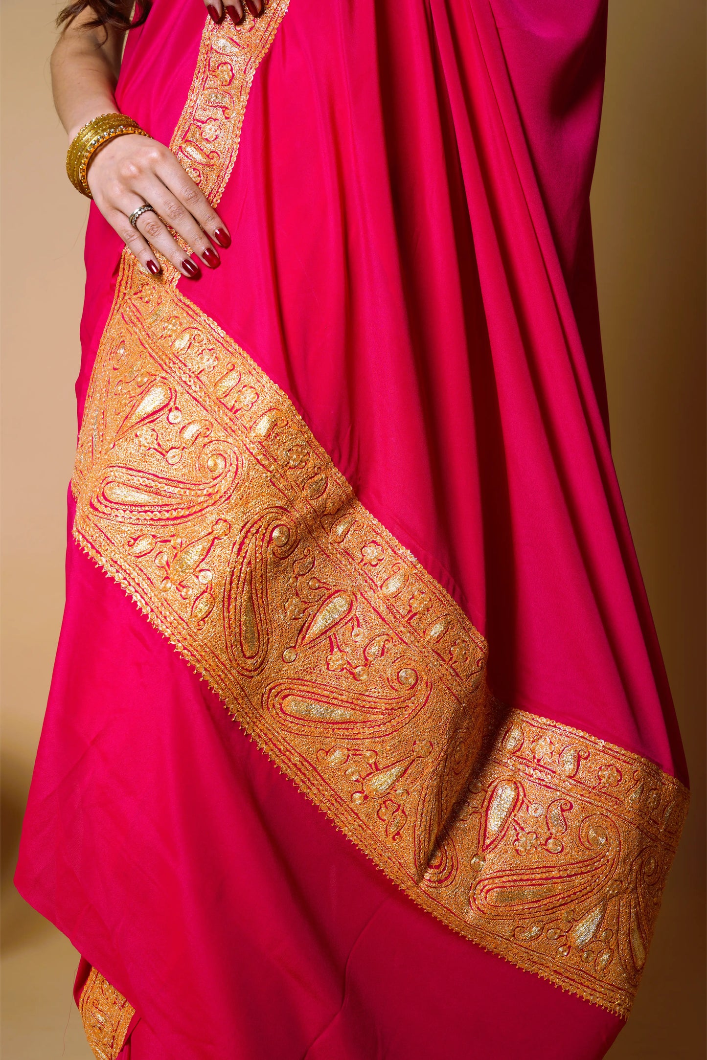 Mahren Rani Pink Crepe Saree With Kashmiri Tilla Embroidery