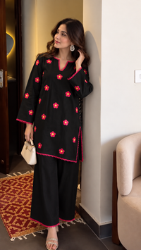 Zoon Black Kurta Set for Women-Summer Edition