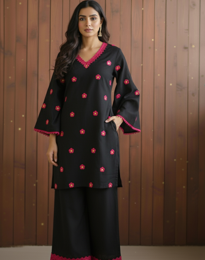 Zoon Black Kurta Set for Women-Summer Edition