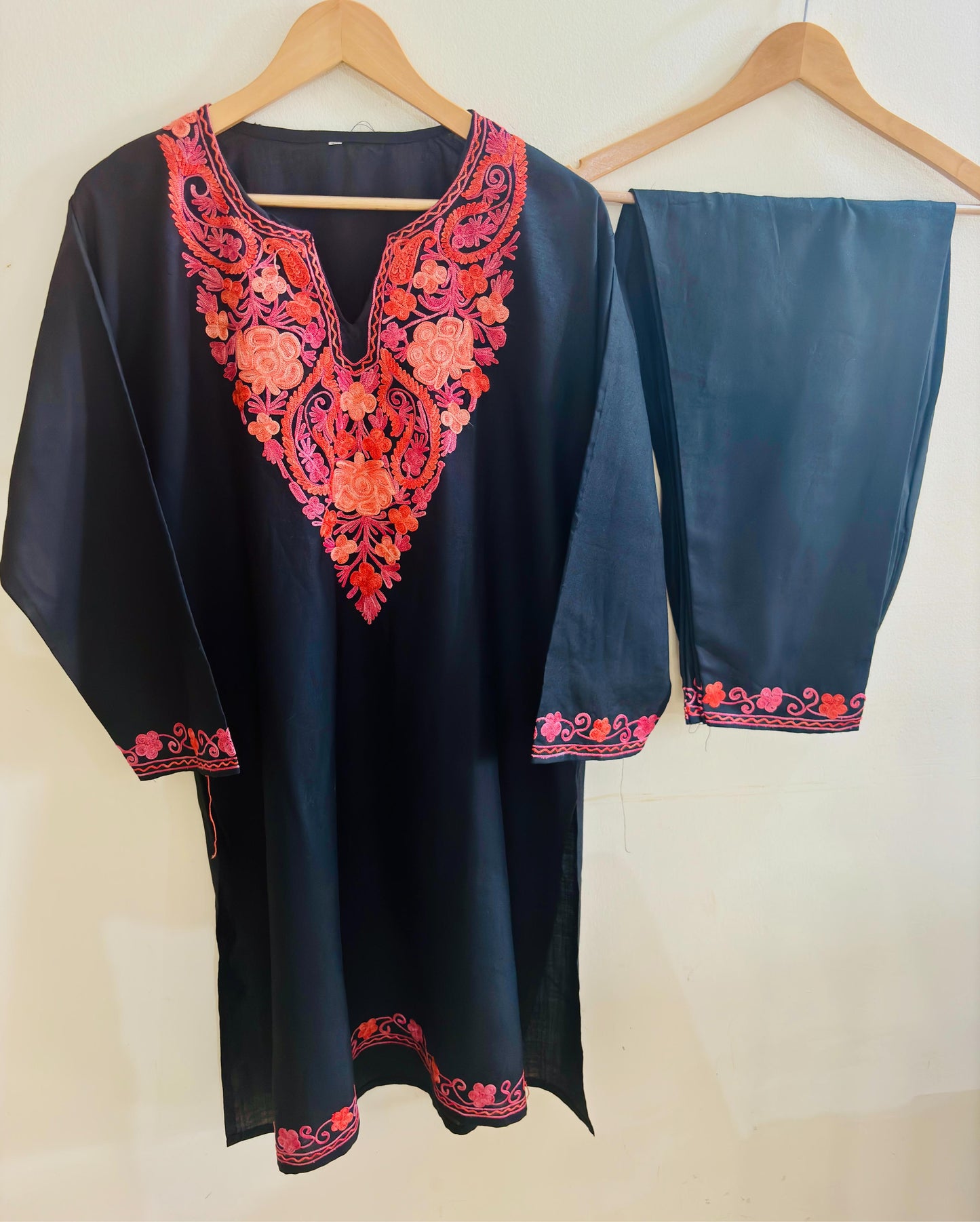 Bahar Black Aari Embroidered Co-Ord Set – Summer Edition