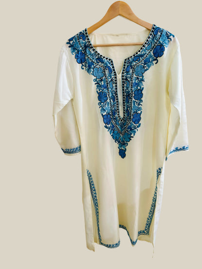 Summer Posh White Aari Kurta