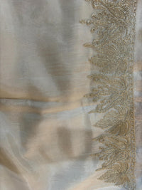 Gulab Zari White Unstitched Suit