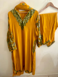 Pamposh Mustard Crepe suit-Set with Dupatta