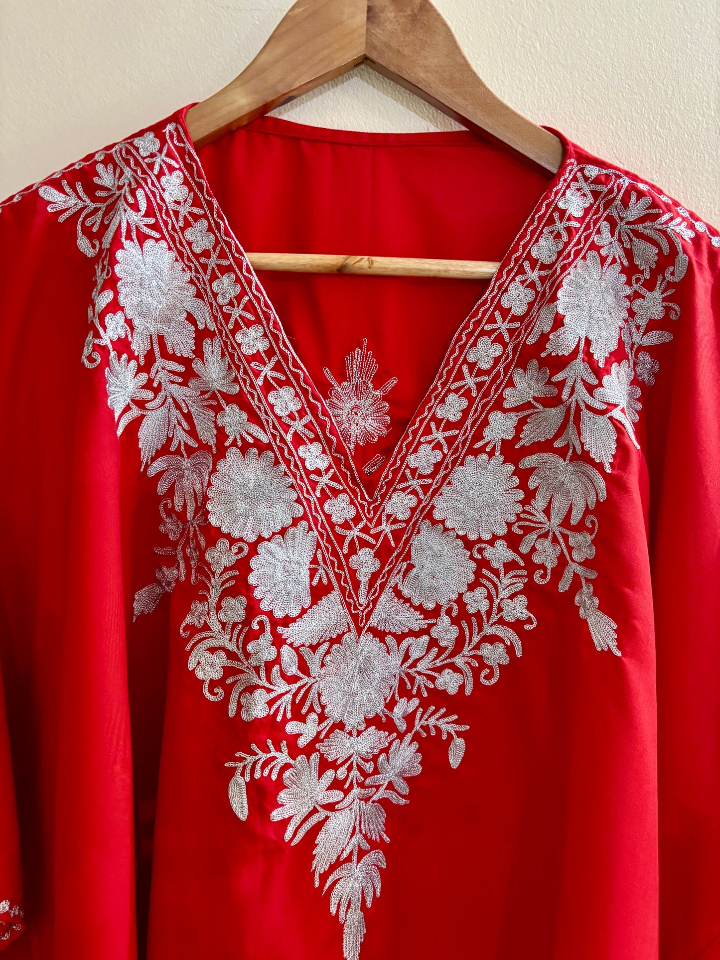 Heer Red Short Zari Work Kaftan