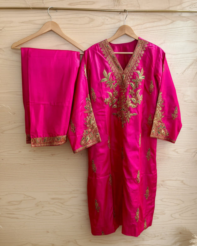 Leela Stitched Rani Pink Silk Suit Set with Tilla Embroidery & Green Dupatta
