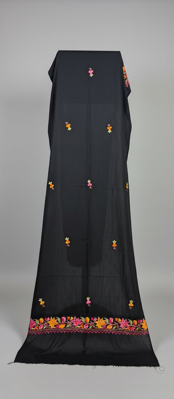 Waadi Black Aari Work Stole