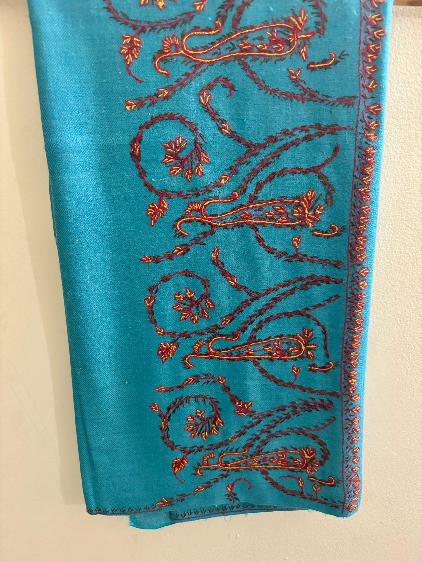 Waadi Blue Sozni Work Stole