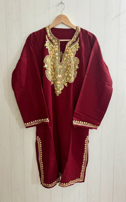 Sheen Maroon HandMade Aari Work Pheran