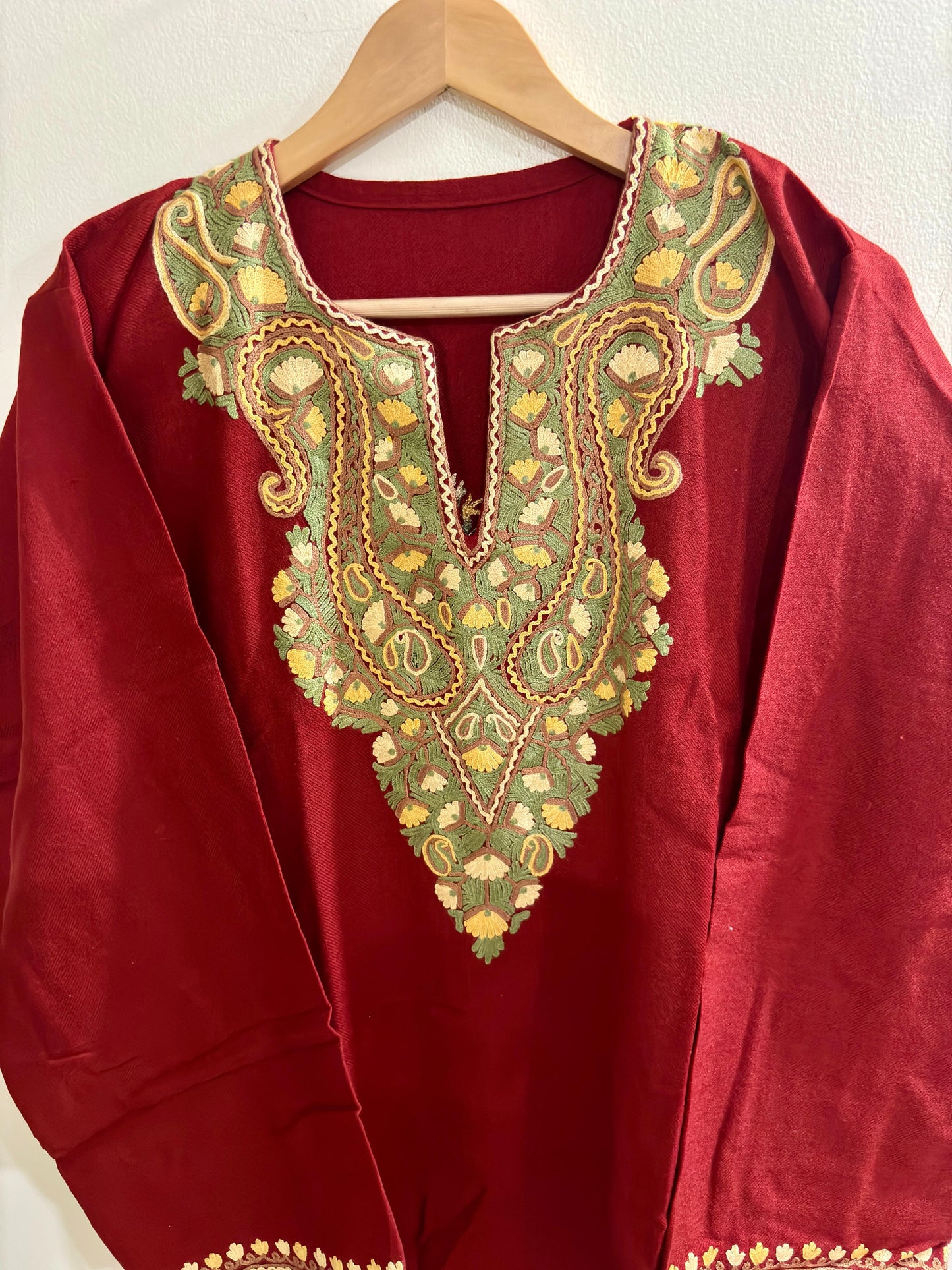 Sheen Rust Maroon HandMade Aari Work Pheran