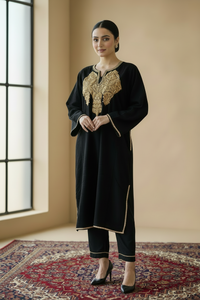 Zooni Black Tilla  Embroidery Work Pheran Set