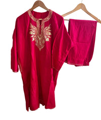 Zooni Rani Pink Tilla Embroidery Work Pheran Set -3 pc