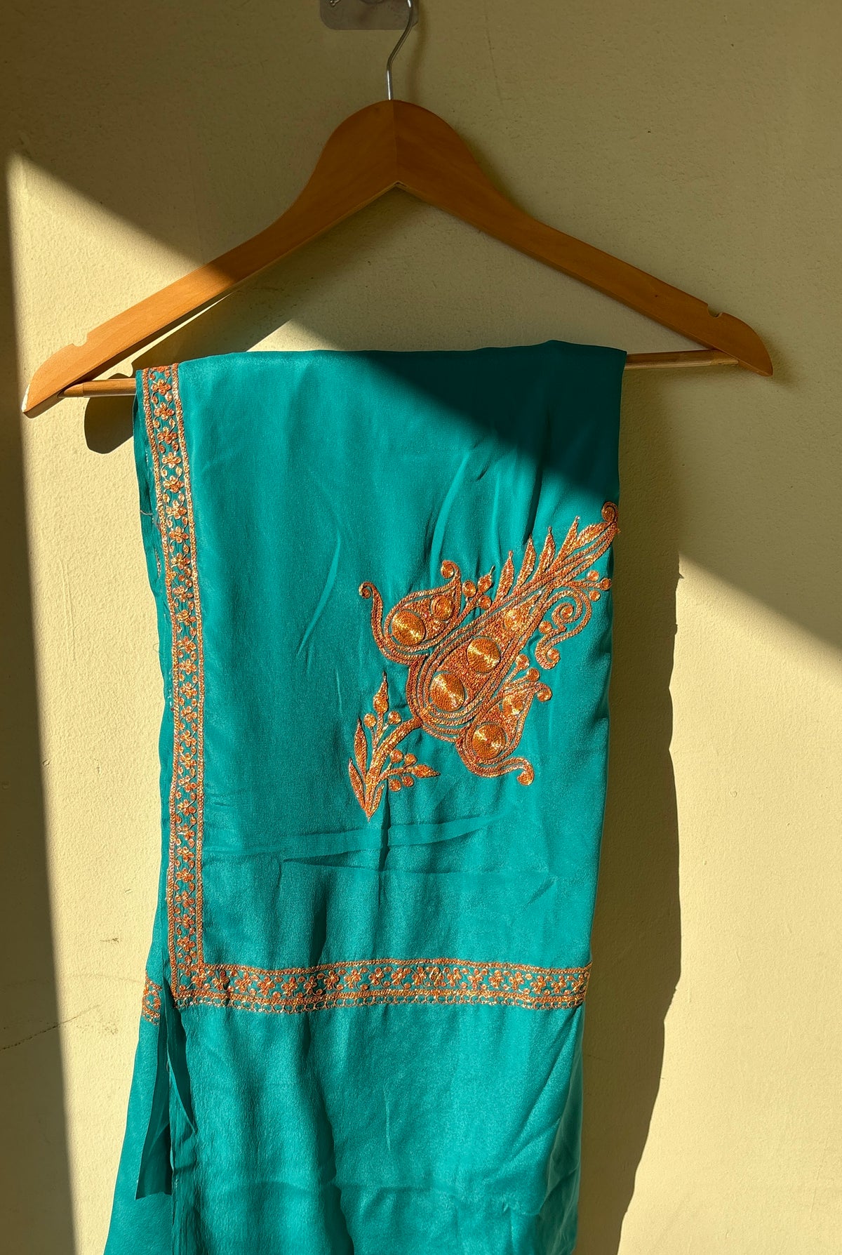Omang Ferozi Crepe Saree with Kasmiri Tilla Embroidery