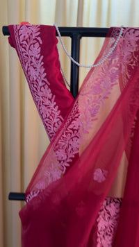Noor Red Organza Saree With Kashmiri Aari Embroidery